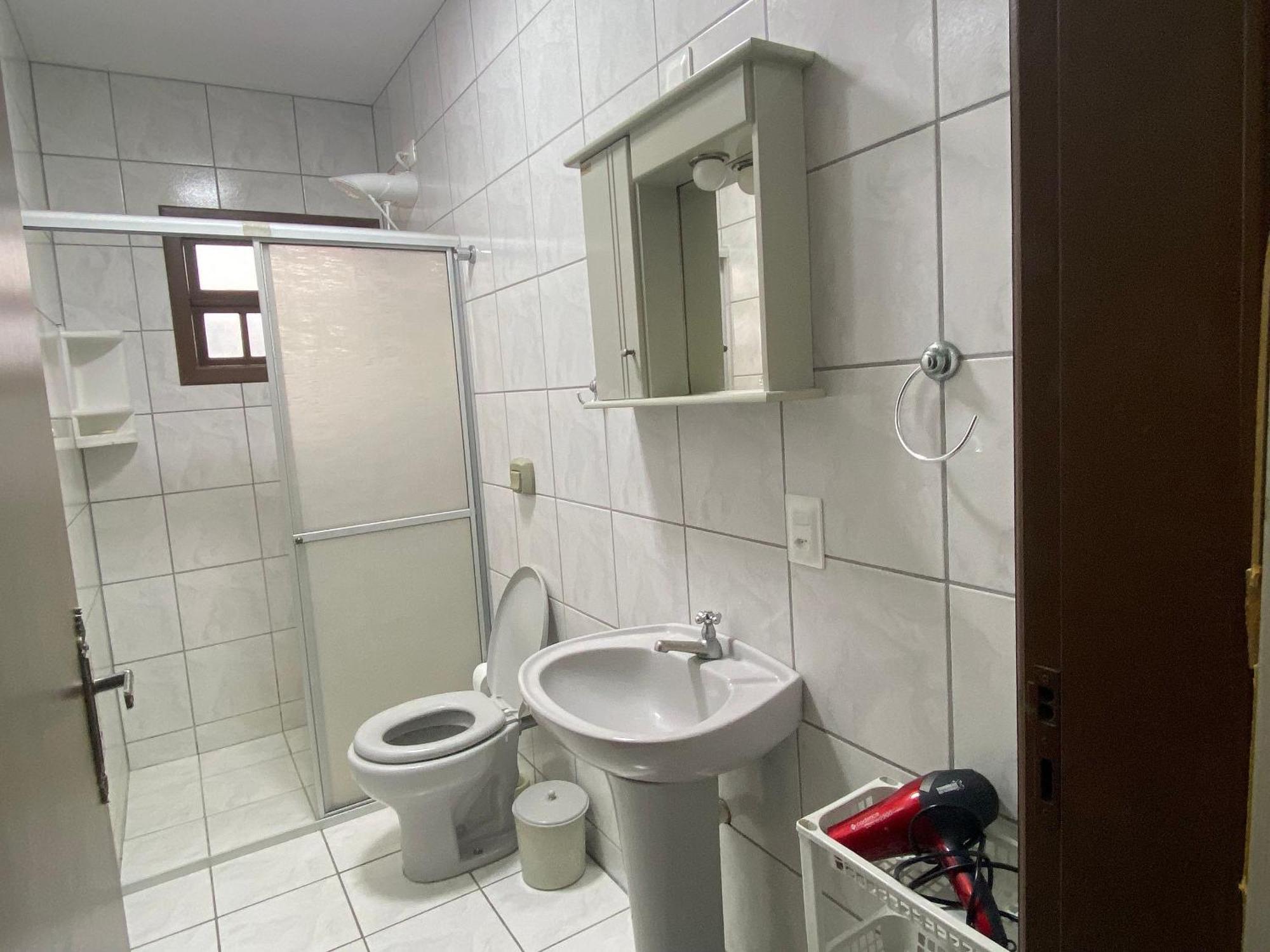 Casa Em Bombinhas Almeida E Moraes Perto Da Praia Exterior photo